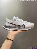 新品 Air Zoom Pegasus Turbo2.0